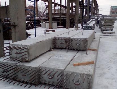 Ригель Р 1 составной с выпусками 900 мм